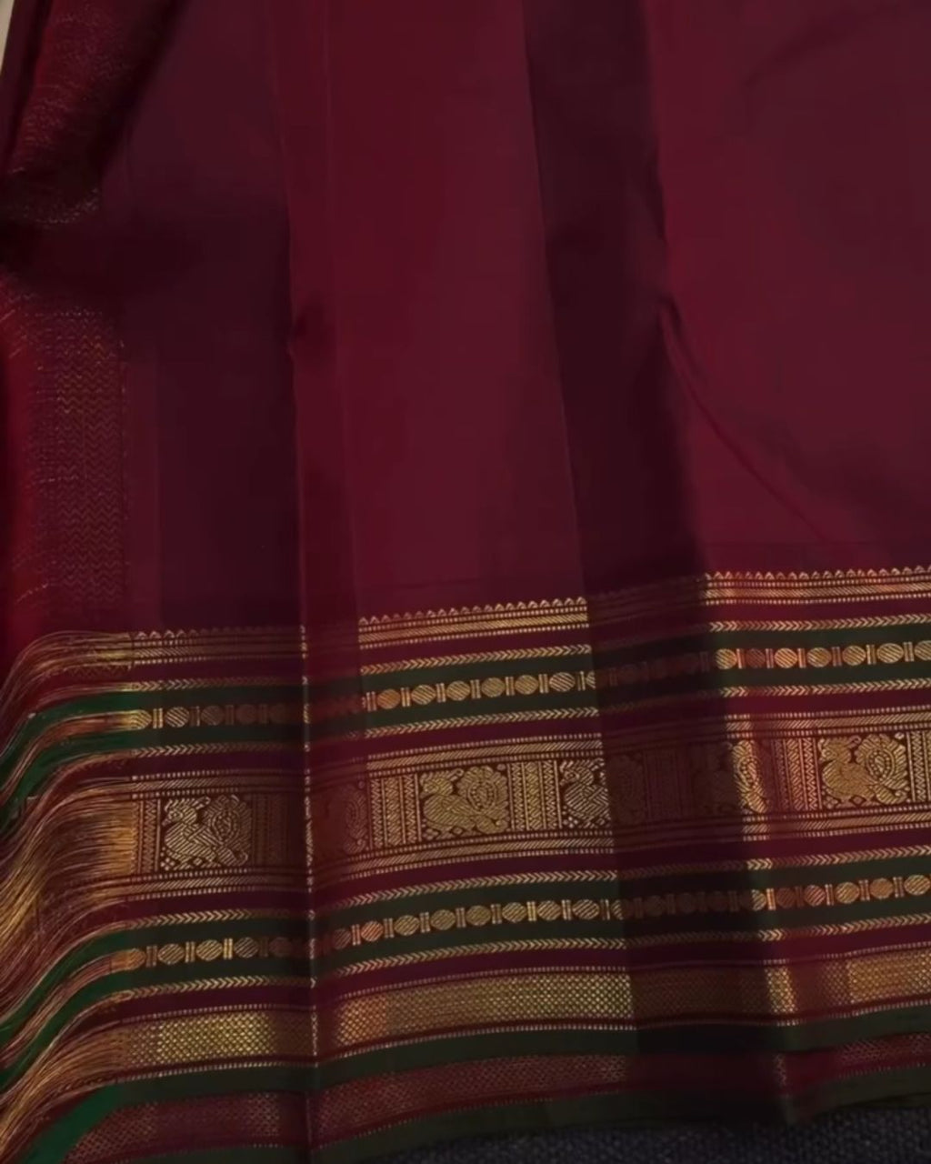 Ven Pattu Saree
